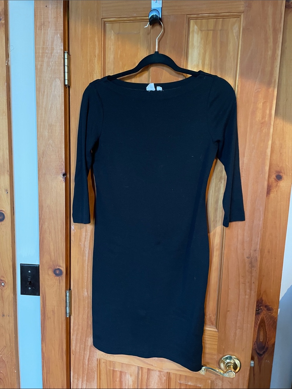 GAP Black Three-Quarter Sleeve Midi Dress